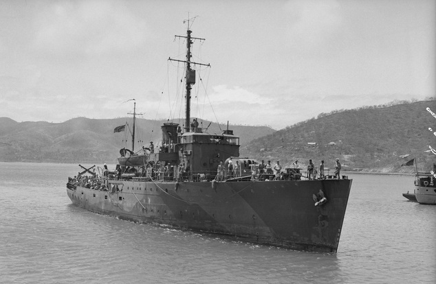 Second World War corvette coming into harbour