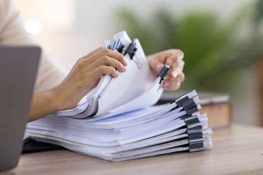 Sorting documents