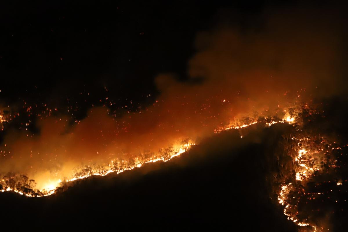 night photo of bushfire