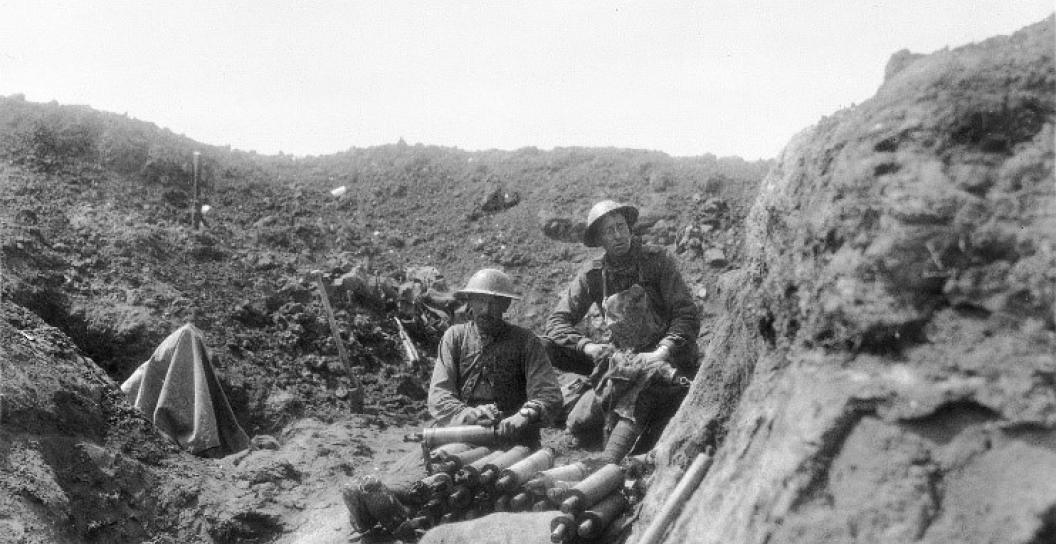 A scene in the Hindenburg Line, showing Australians with a Stokes mortar assisting in the operations near Bullecourt.