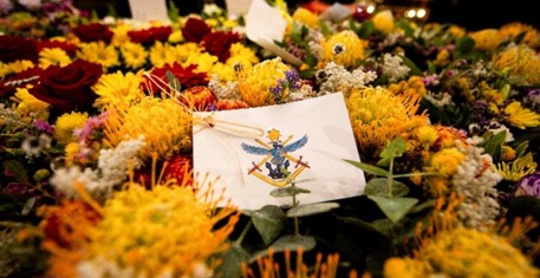 Commemorative wreaths
