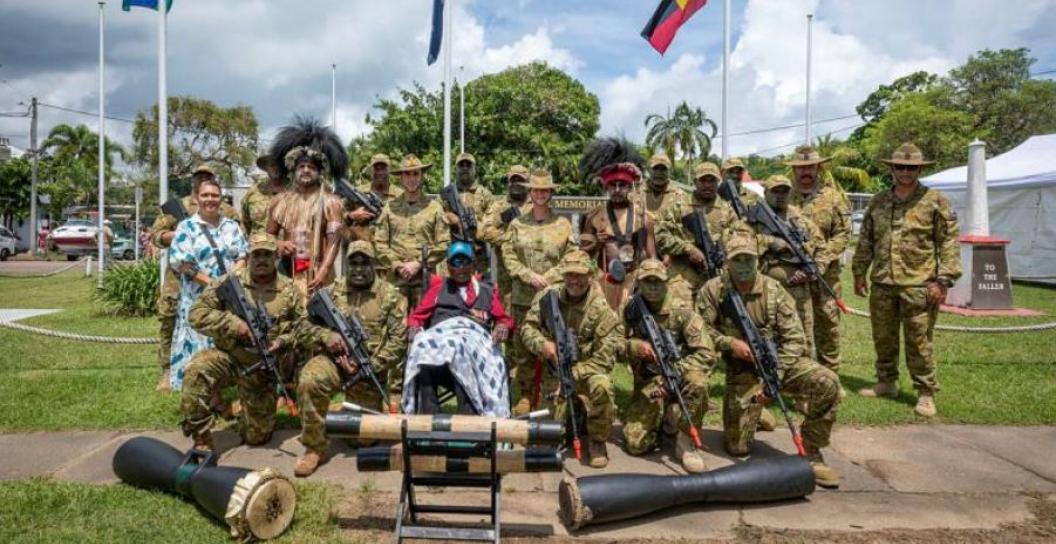 Photo of Torres Strait Islander soldiers with civilians